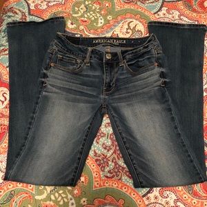 American Eagle Skinny Kick Jeans